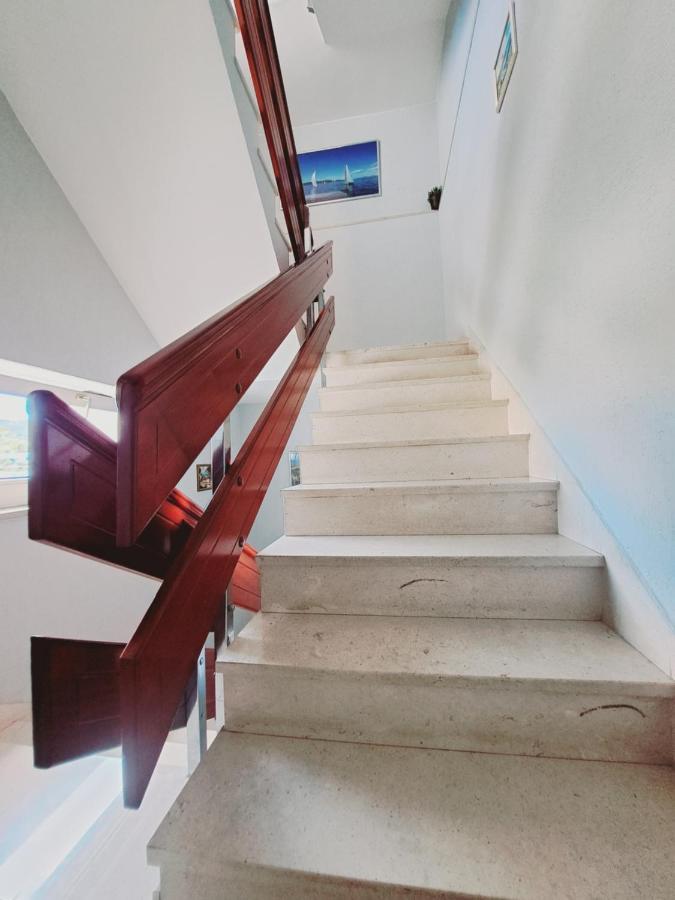 Guesthouse Varnica Kaštel Lukšić Eksteriør billede