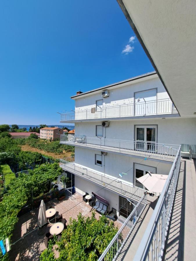 Guesthouse Varnica Kaštel Lukšić Eksteriør billede
